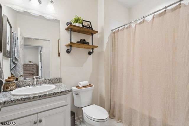 125 SEQUOIA DRIVE, Cedar Grove Twp., NJ 07009