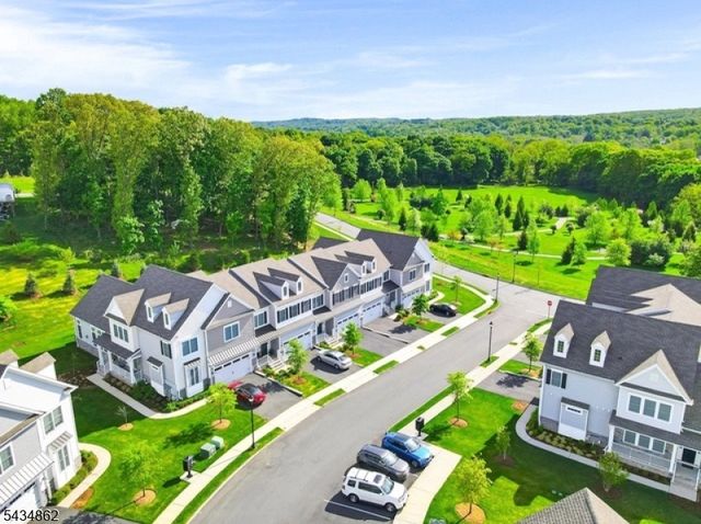 125 SEQUOIA DRIVE, Cedar Grove Twp., NJ 07009