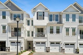 125 SEQUOIA DRIVE, Cedar Grove Twp., NJ 07009