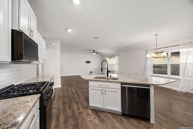 9702 Tupelo, San Antonio, TX 78254