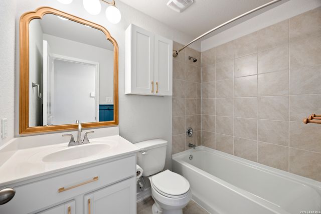 9702 Tupelo, San Antonio, TX 78254