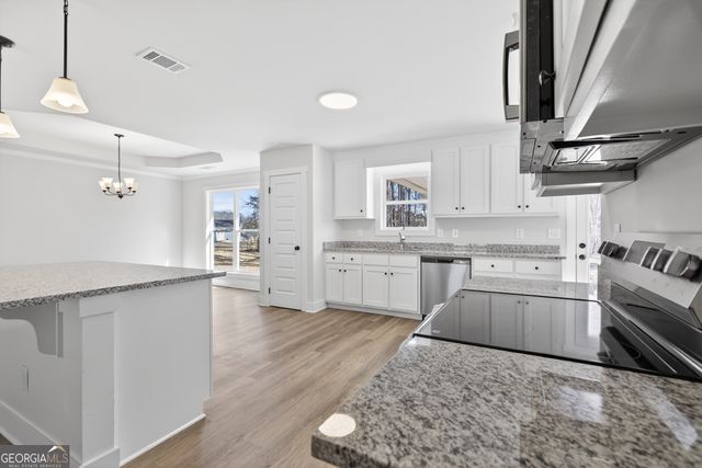 252 Mockingbird Lane 28, Winder, GA 30680