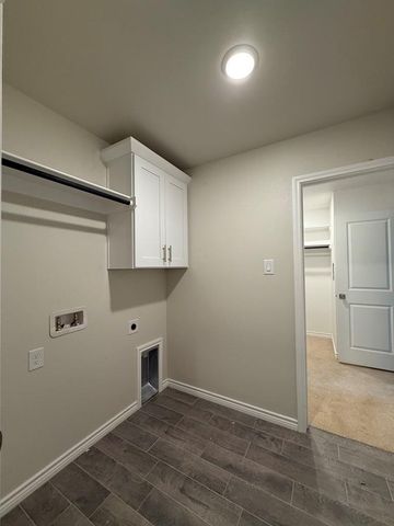 2704 Shirley Dr, Big Spring, TX 79720