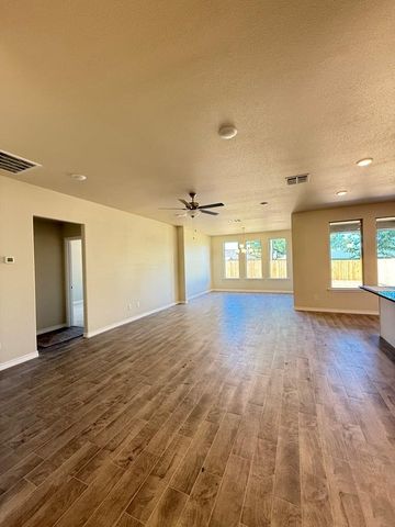 2704 Shirley Dr, Big Spring, TX 79720