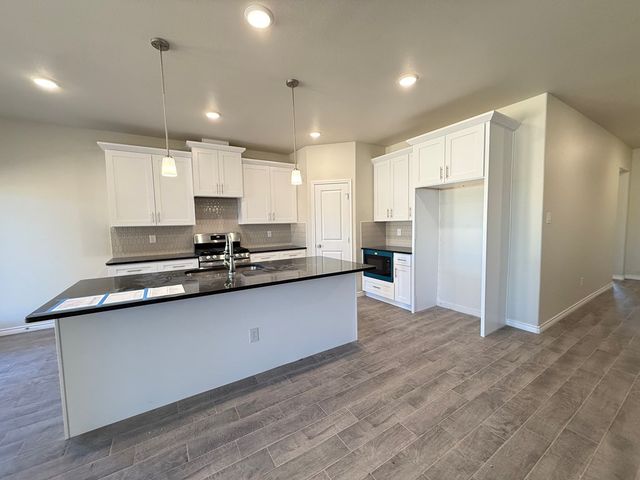 2704 Shirley Dr, Big Spring, TX 79720