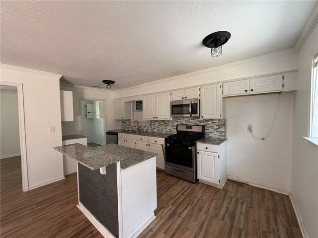 7057 Arbor Drive, Theodore, AL 36582