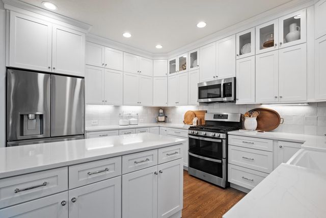 17405 E Morningside Ln, Greenacres, WA 99016