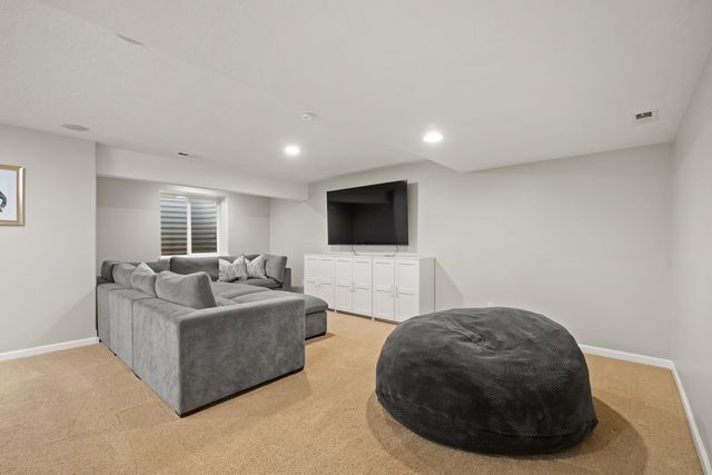 17405 E Morningside Ln, Greenacres, WA 99016