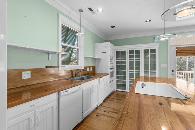 3926 Flagg St., Murrells Inlet, SC 29576