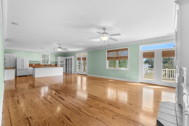 3926 Flagg St., Murrells Inlet, SC 29576