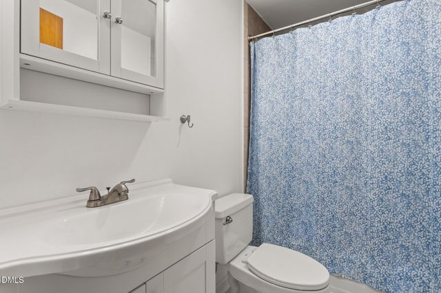 2221 Gerringer Mill Road, Elon, NC 27244