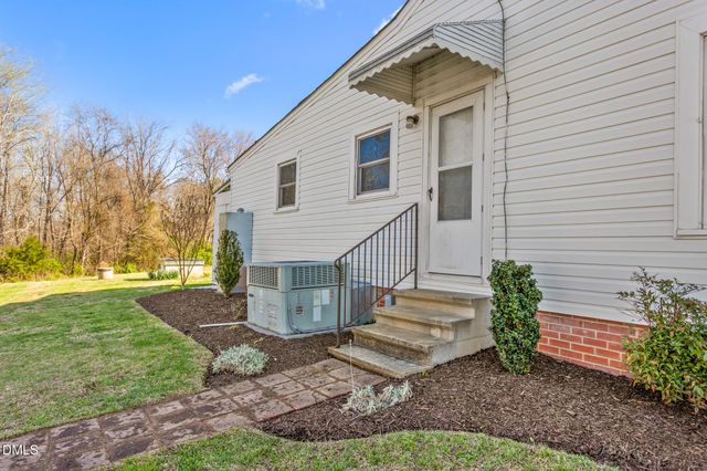 2221 Gerringer Mill Road, Elon, NC 27244