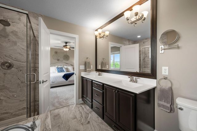 6872 Creekside Way, Excelsior, MN 55331