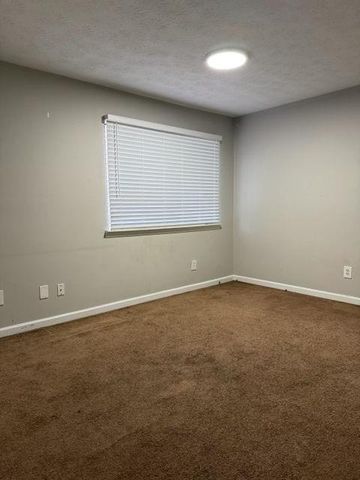 930 Pine Oak Trail, Mableton, GA 30168