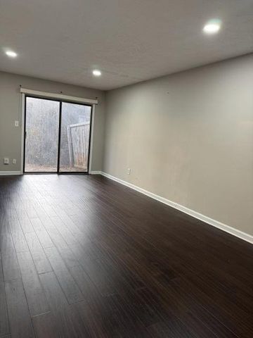 930 Pine Oak Trail, Mableton, GA 30168