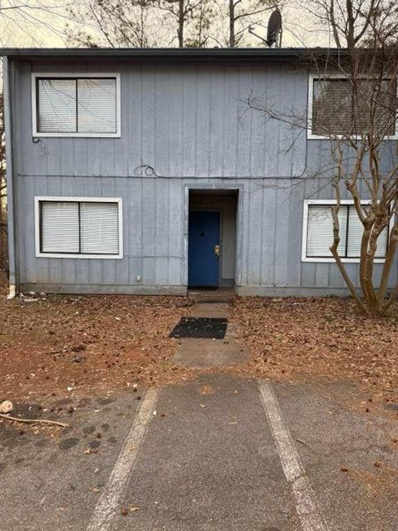 930 Pine Oak Trail, Mableton, GA 30168