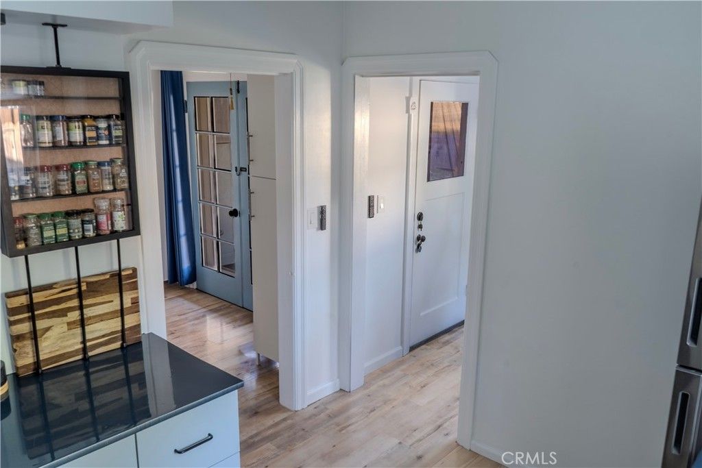 Image 14 of property listing at 460 E 10th Avenue, Chico, CA 95926