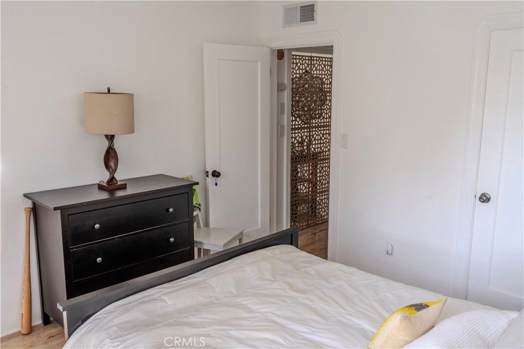 Image 26 of property listing at 460 E 10th Avenue, Chico, CA 95926