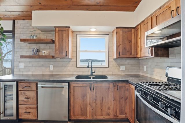 11602 Arctic Drive, Grey Eagle, MN 56336