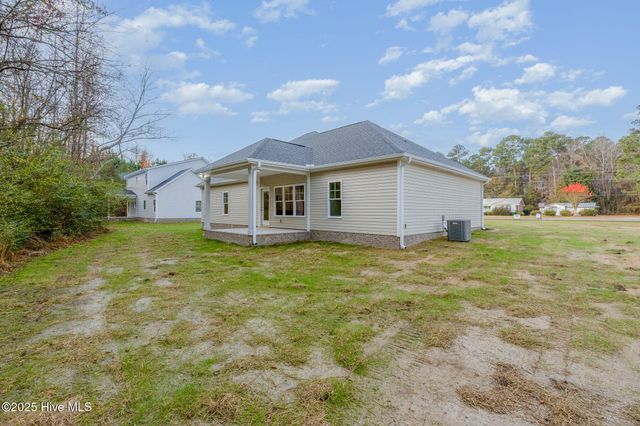3988 N Nc 581 Highway, Kenly, NC 27542