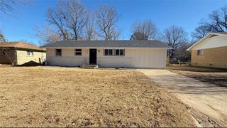 599 Lawndale Drive, Springdale, AR 72764
