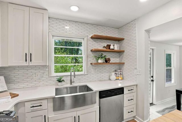 1172 Blueberry Trail, Decatur, GA 30033