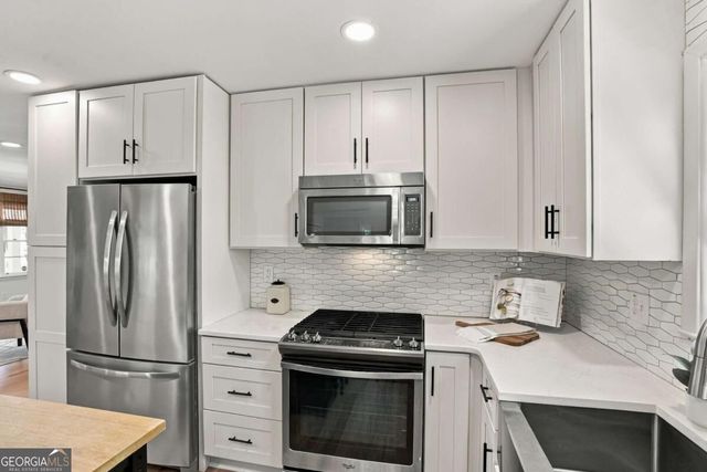 1172 Blueberry Trail, Decatur, GA 30033
