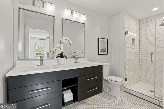 1172 Blueberry Trail, Decatur, GA 30033
