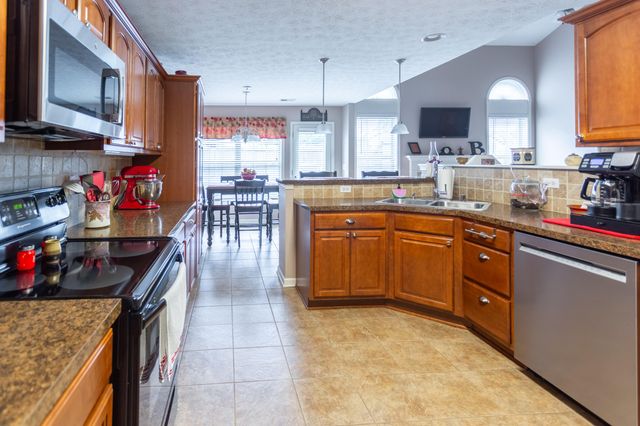 209 Timothy Drive, Nicholasville, KY 40356
