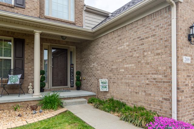 209 Timothy Drive, Nicholasville, KY 40356