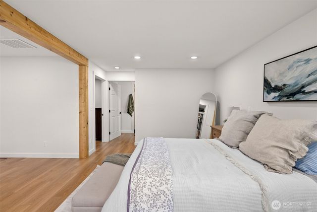 395 NW Blomster Way, Poulsbo, WA 98370