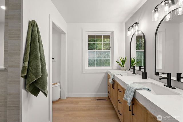 395 NW Blomster Way, Poulsbo, WA 98370
