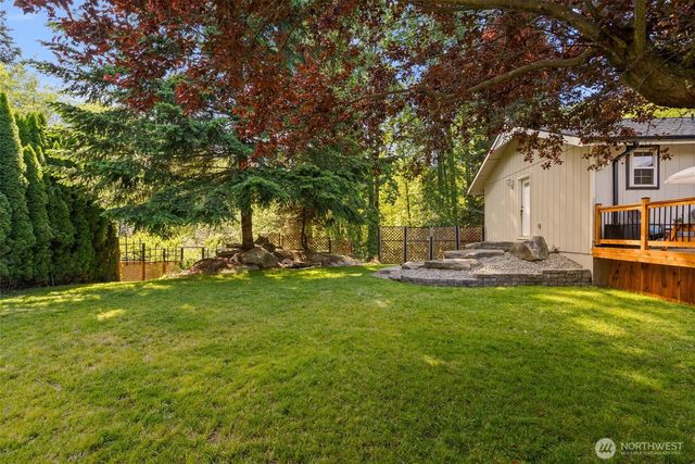 395 NW Blomster Way, Poulsbo, WA 98370