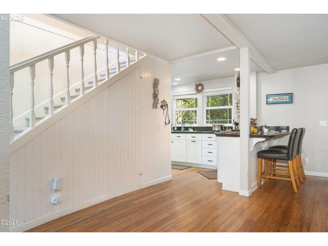 5460 PALISADES Dr, Lincoln City, OR 97367