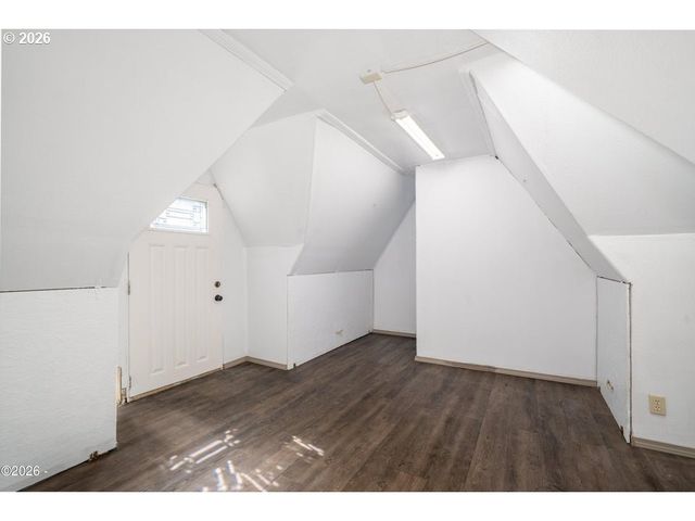 5460 PALISADES Dr, Lincoln City, OR 97367
