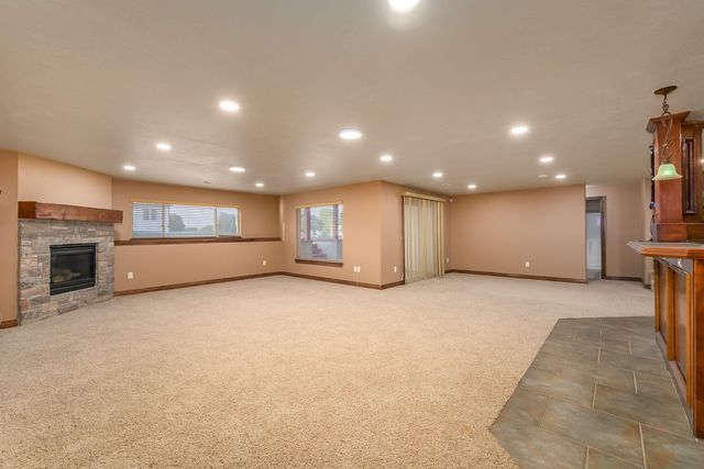 13310 E Mount Vernon Rd, Wichita, KS 67230