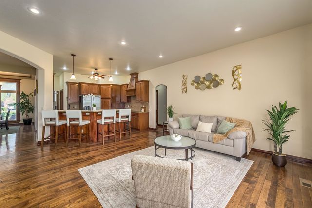 13310 E Mount Vernon Rd, Wichita, KS 67230