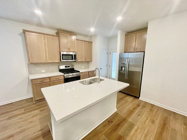 1018 Vanderscile RD, Hutto, TX 78634