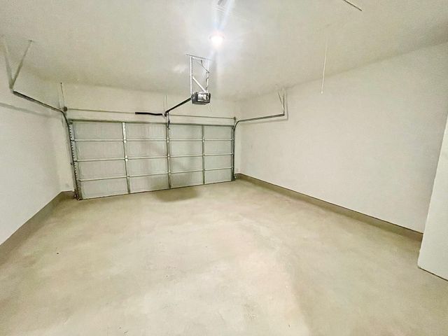 1018 Vanderscile RD, Hutto, TX 78634