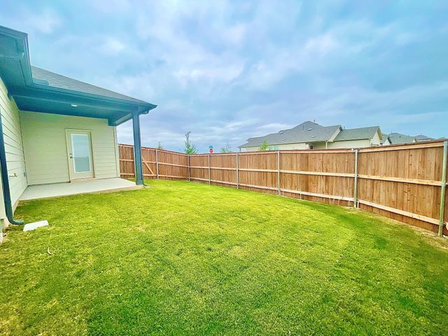 1018 Vanderscile RD, Hutto, TX 78634