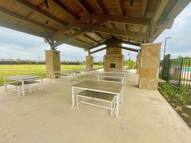 1018 Vanderscile RD, Hutto, TX 78634
