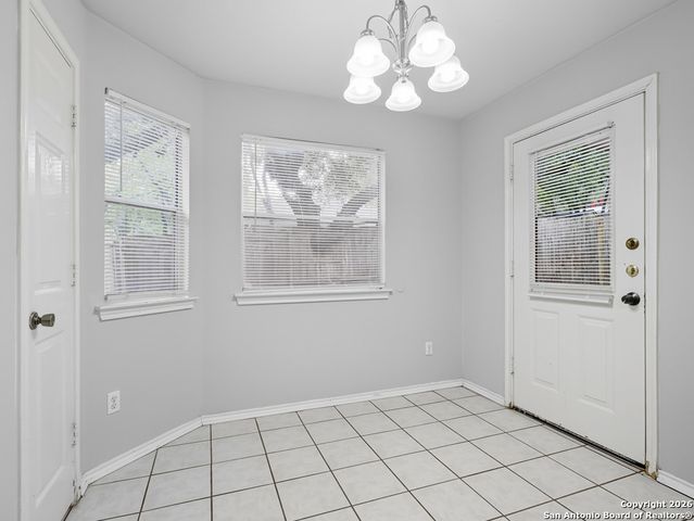 827 Sagewood, San Marcos, TX 78666