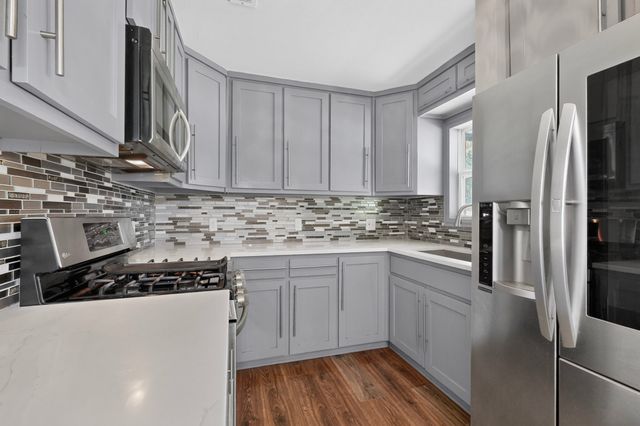 2539 Hearthstone Drive, Farmers Branch, TX 75234