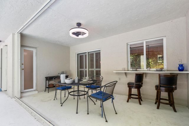 691 Foresteria Avenue, Wellington, FL 33414