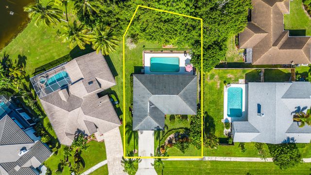 691 Foresteria Avenue, Wellington, FL 33414