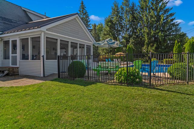 5160 Barker Road, Adams Twp, MI 49250