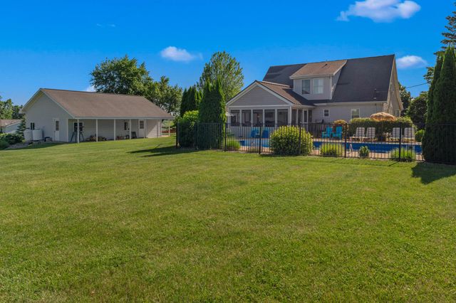 5160 Barker Road, Adams Twp, MI 49250