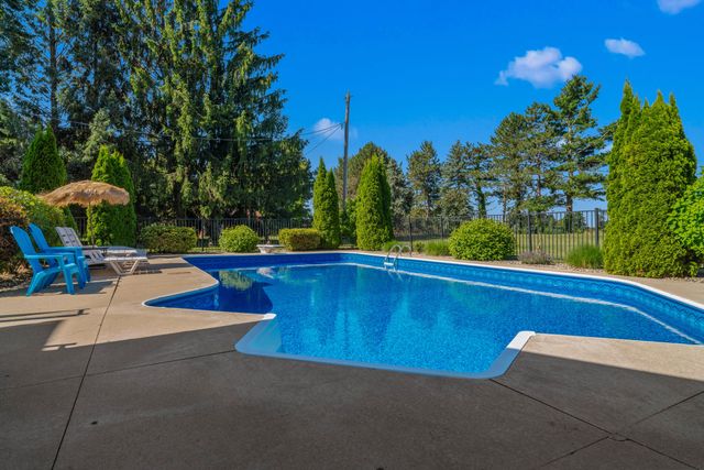 5160 Barker Road, Adams Twp, MI 49250