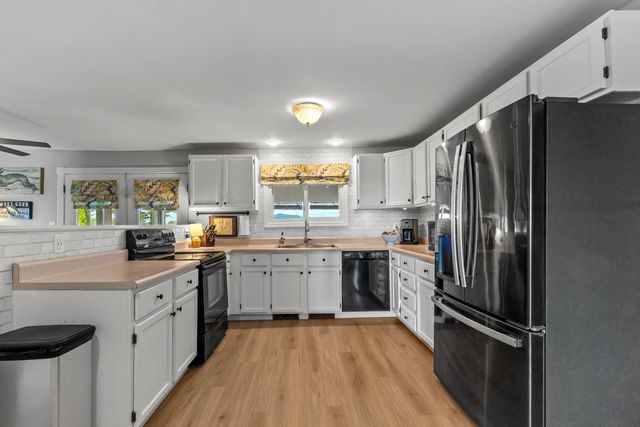 5160 Barker Road, Adams Twp, MI 49250
