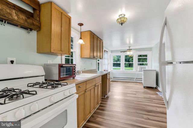 8115 BROOMES ISLAND RD, Broomes Island, MD 20615